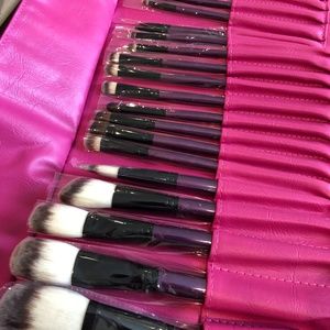 Makeup 24 Brush Set